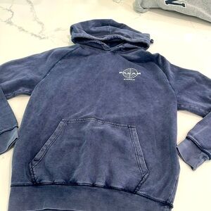 Pan Am Hawai’i sweatshirt , excellent condition. Size medium.